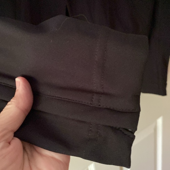 Lululemon stretch, cropped snap and zip front jacket. Has pockets. - Picture 3 of 4